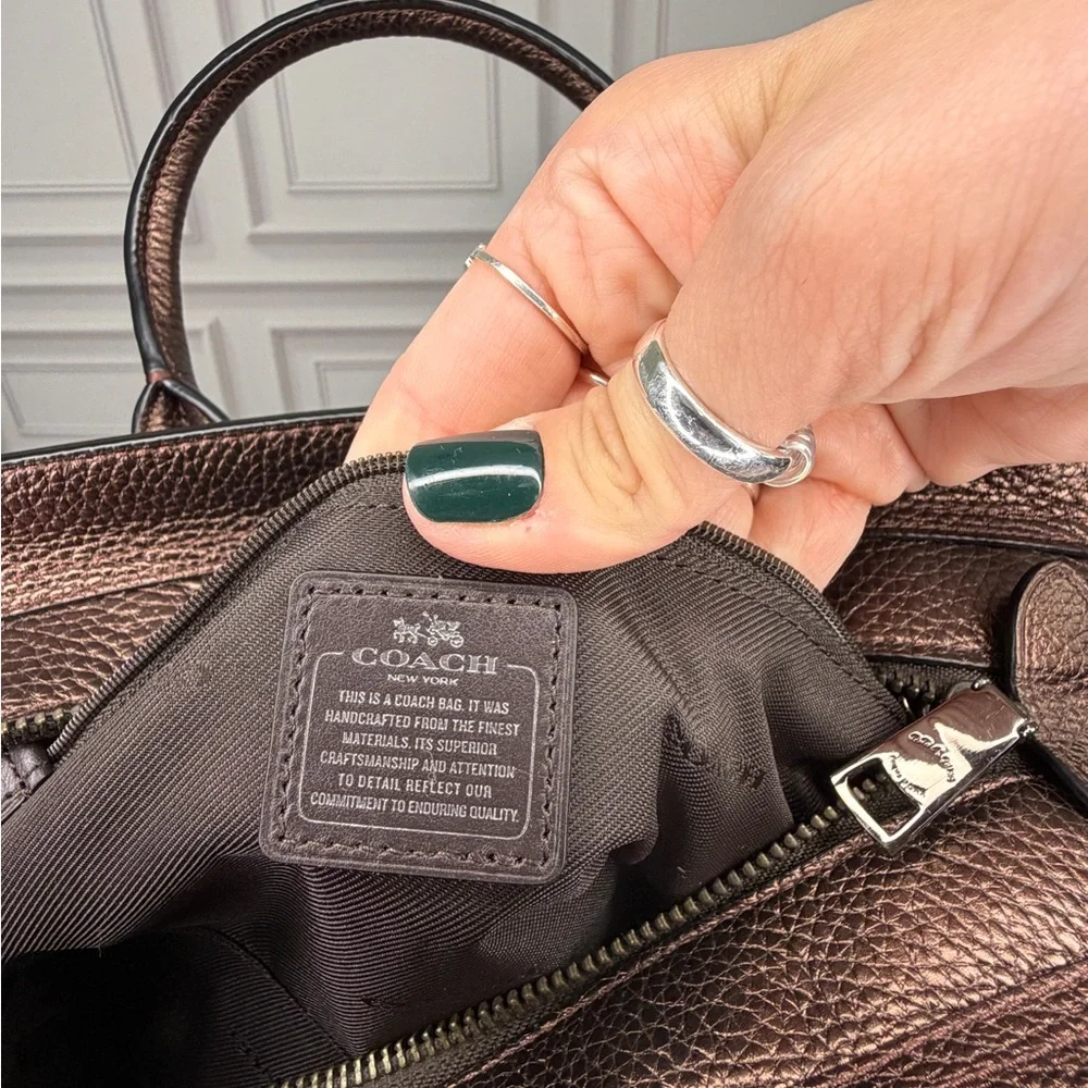 Coach Metallic Bronze Pebbled Leather Swagger 27 Satchel | | Like New Condition